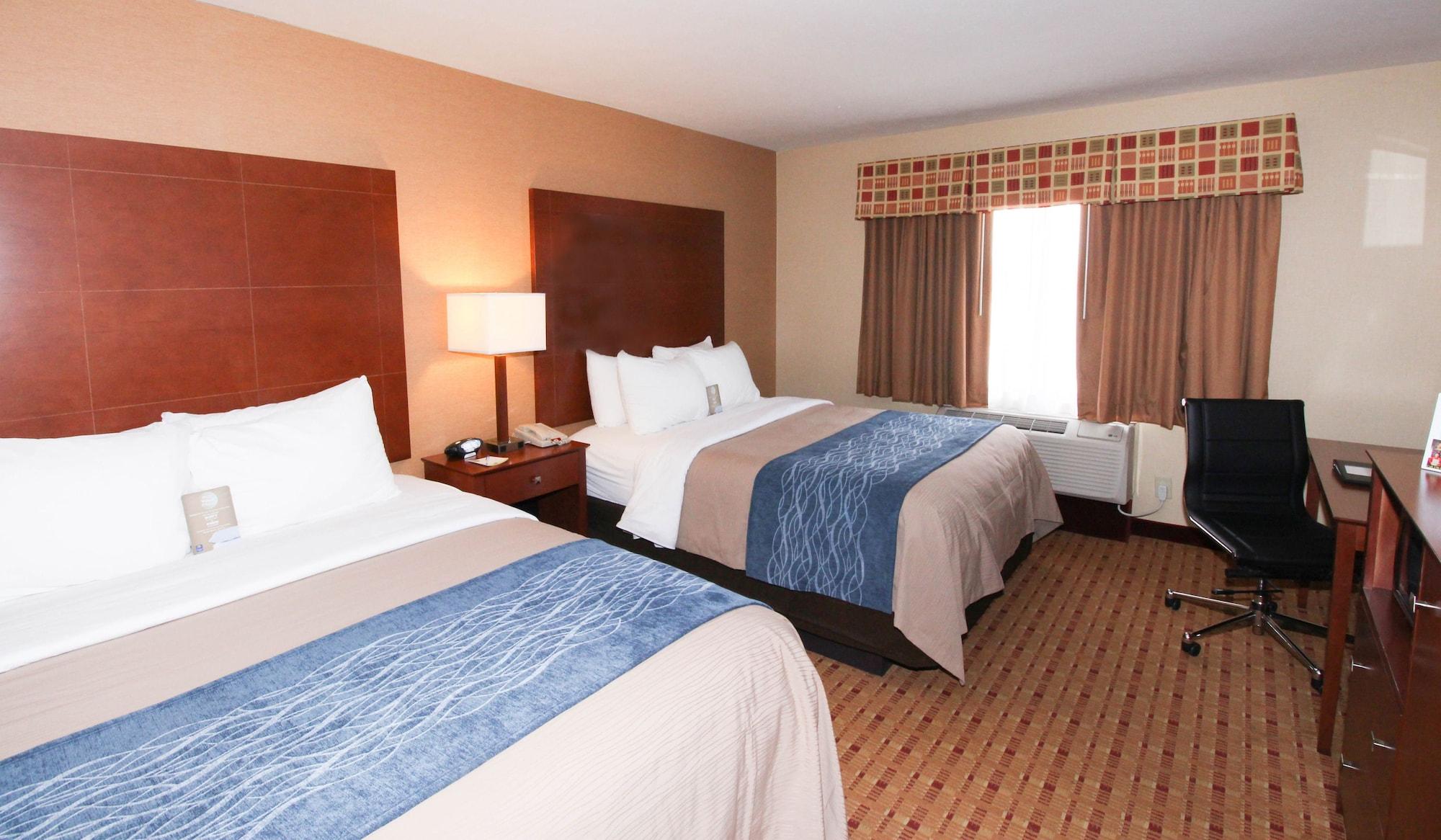 Comfort Inn & Suites Franklin East Bagian luar foto