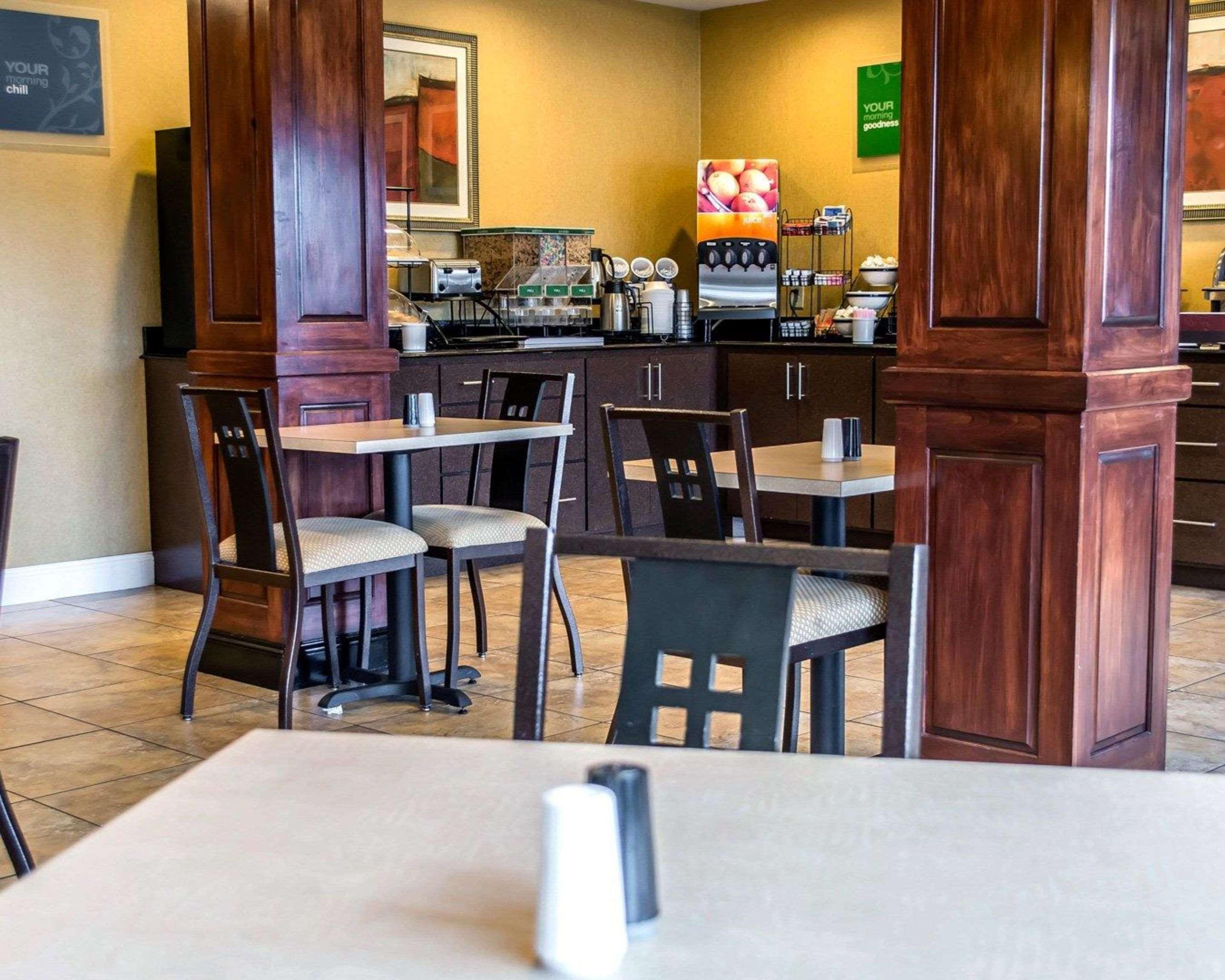 Comfort Inn & Suites Franklin East Bagian luar foto