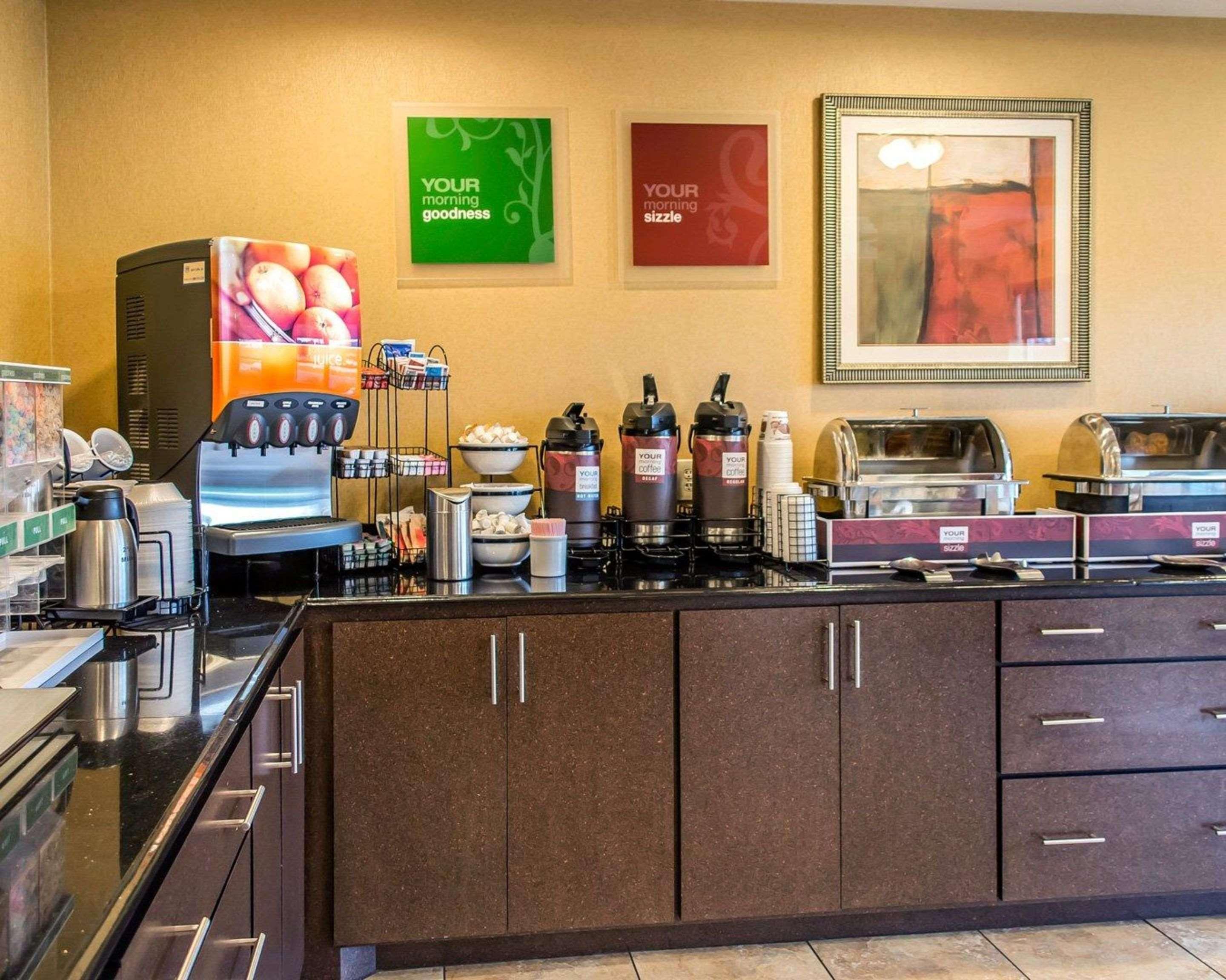 Comfort Inn & Suites Franklin East Bagian luar foto