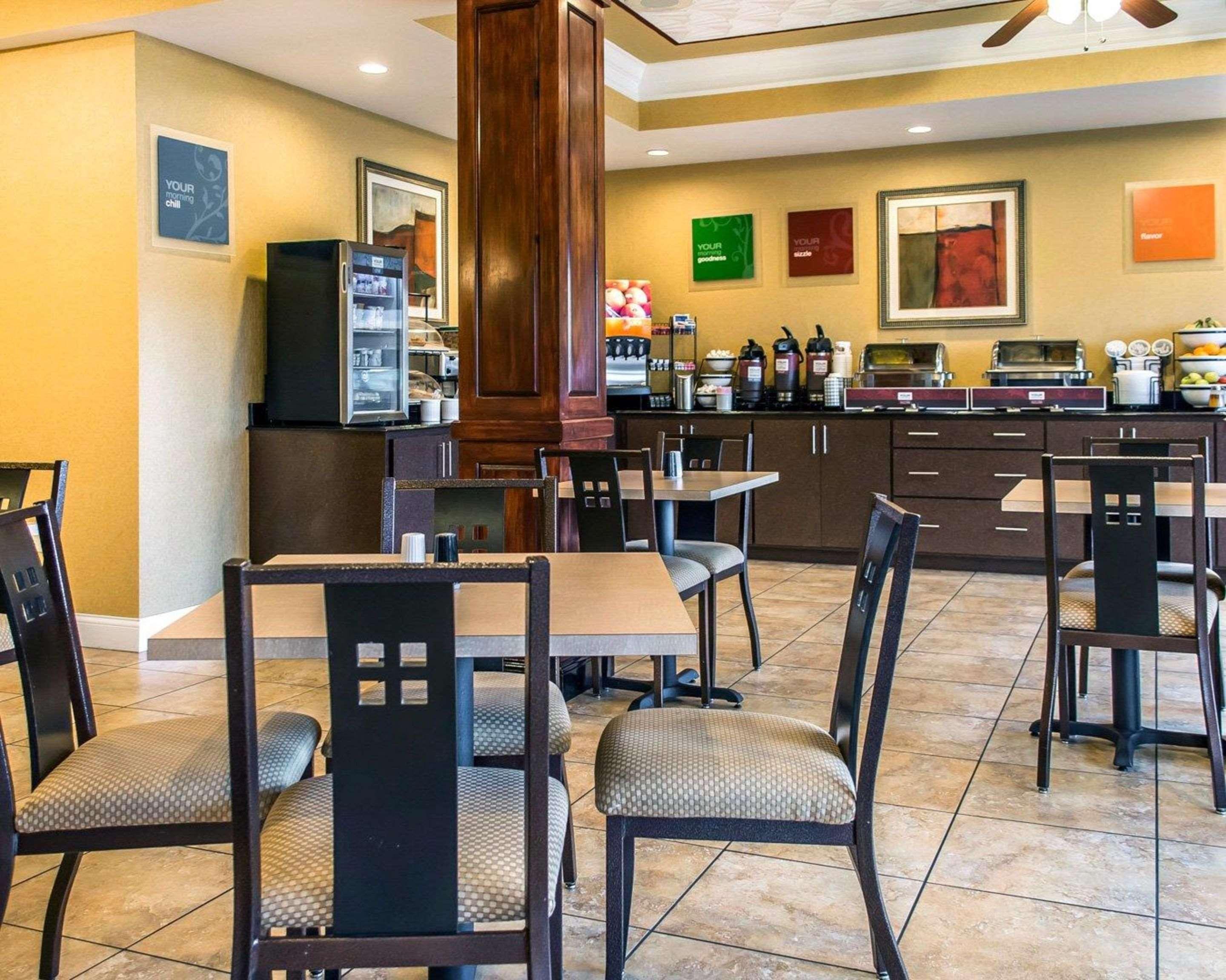Comfort Inn & Suites Franklin East Bagian luar foto