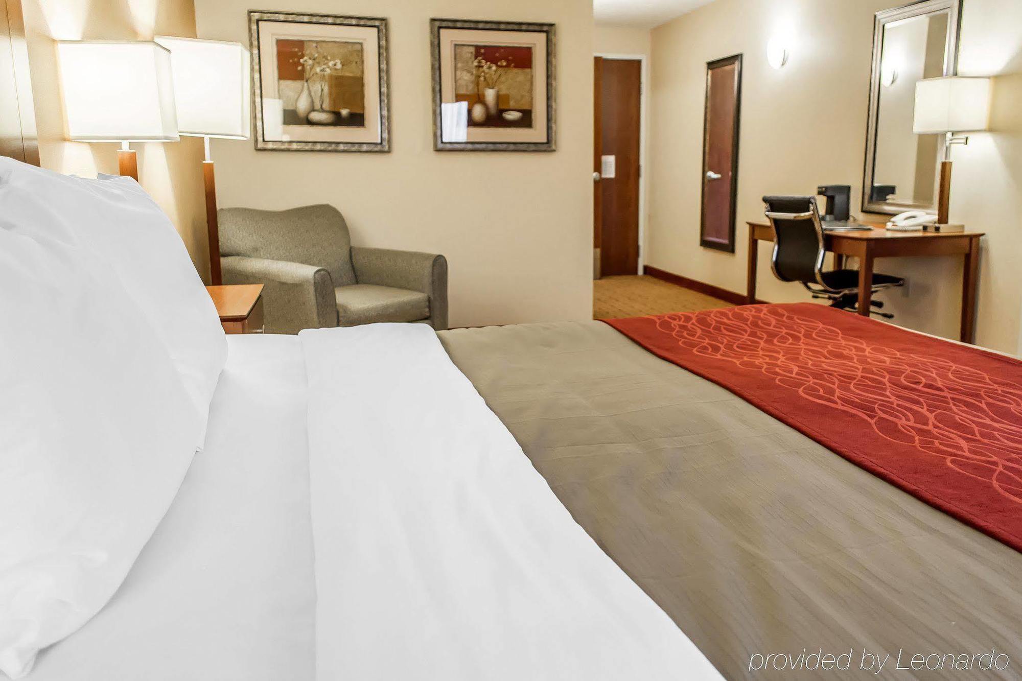 Comfort Inn & Suites Franklin East Bagian luar foto